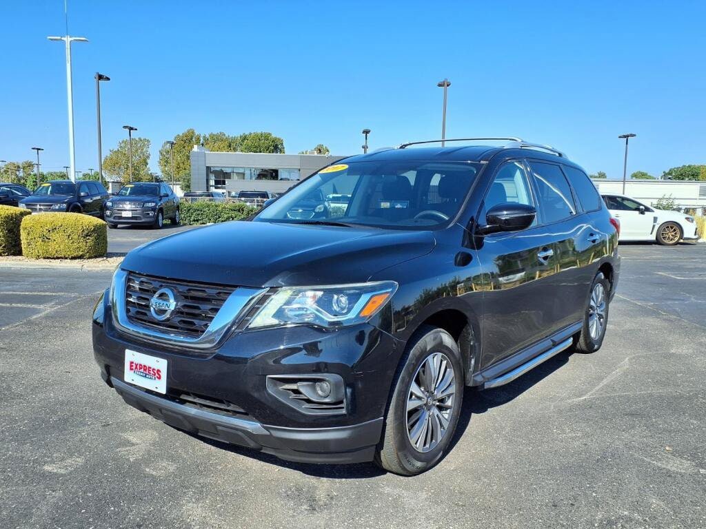2017 Nissan Pathfinder