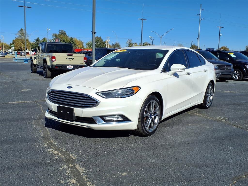 2017 Ford Fusion SE FWD's photo