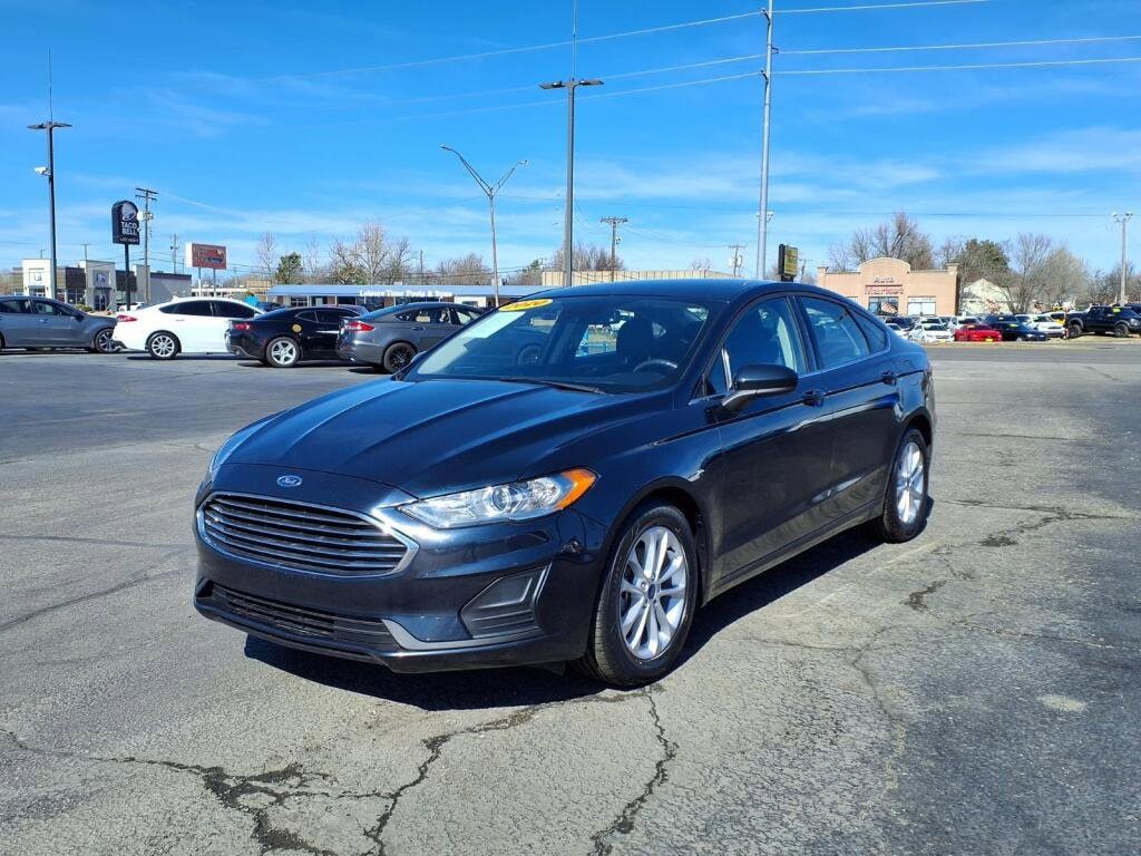 2020 Ford Fusion SE