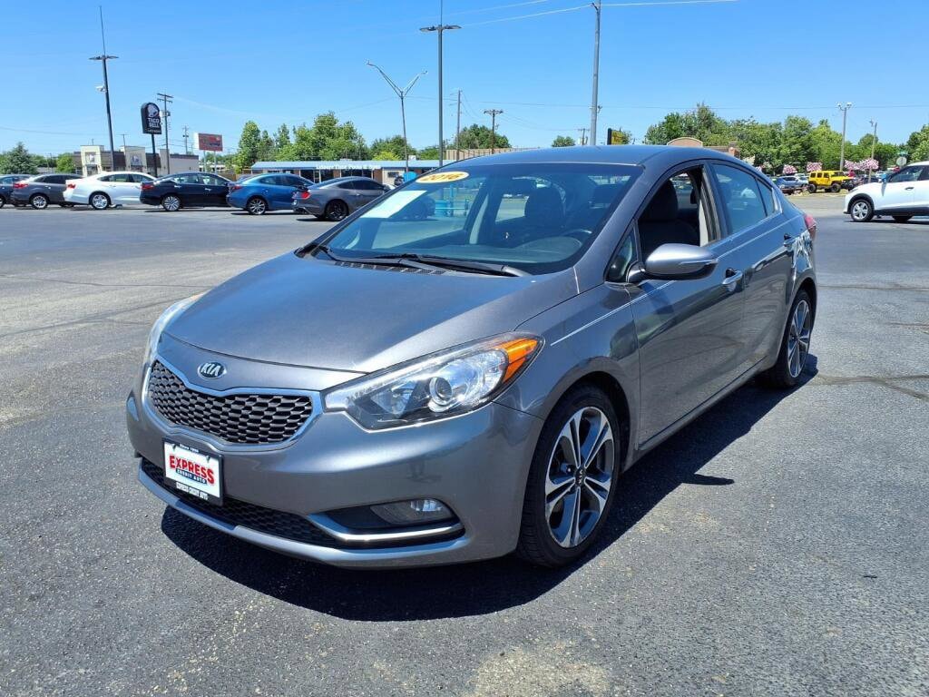 2016 Kia Forte EX AT's photo