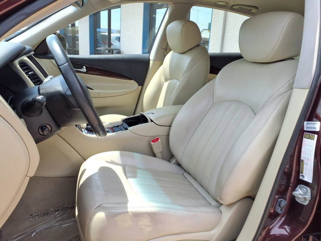 Used 2017 INFINITI QX50 SUV