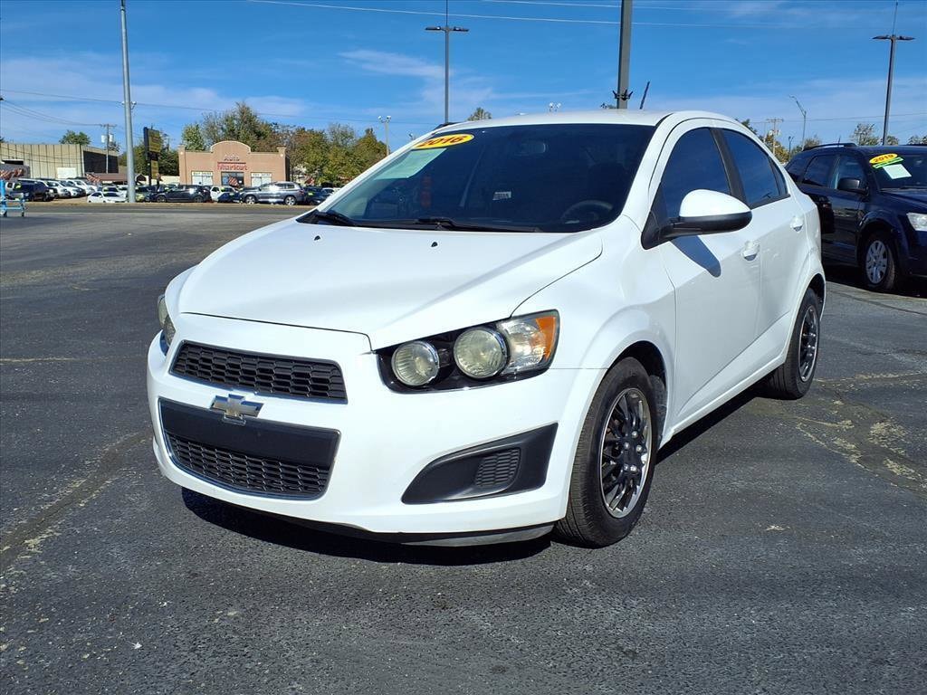 2016 Chevrolet Sonic LS