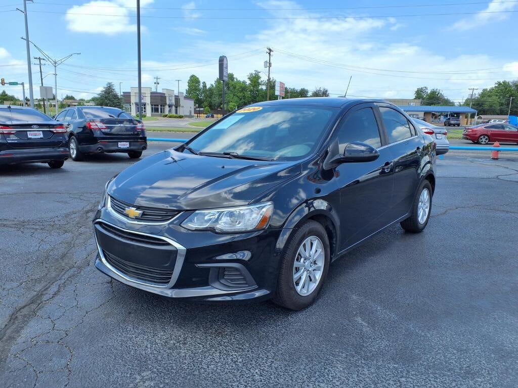2020 Chevrolet Sonic Sedan LT Automatic's photo