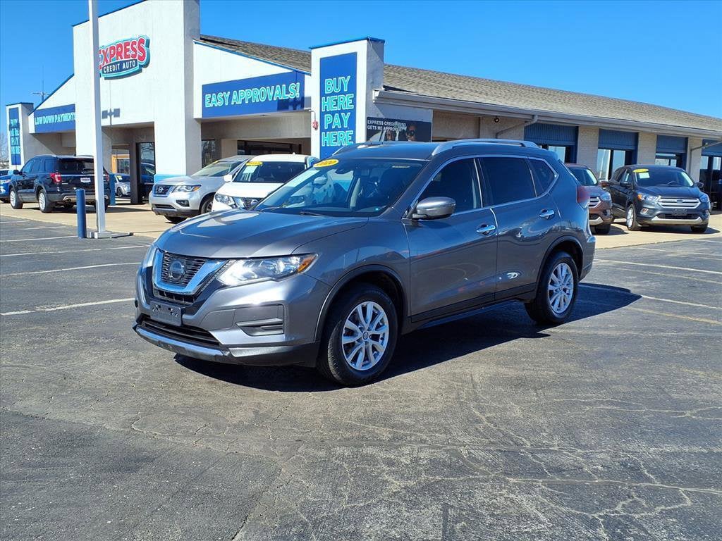 2020 Nissan Rogue SV