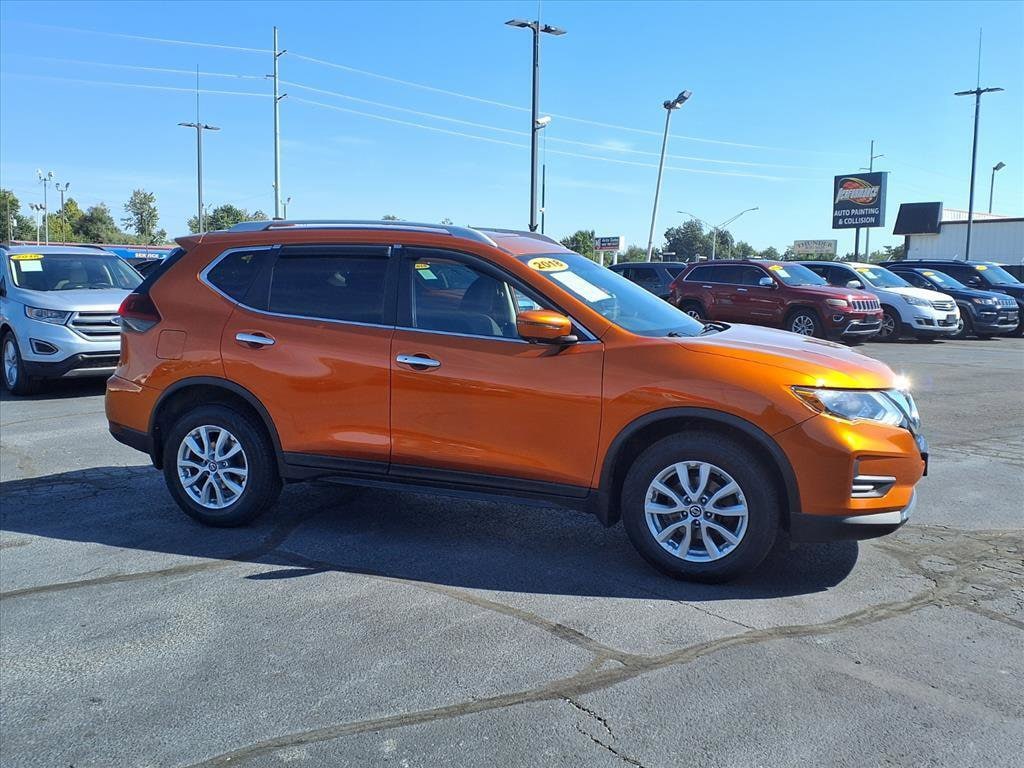 Used 2018 Nissan Rogue SV SUV