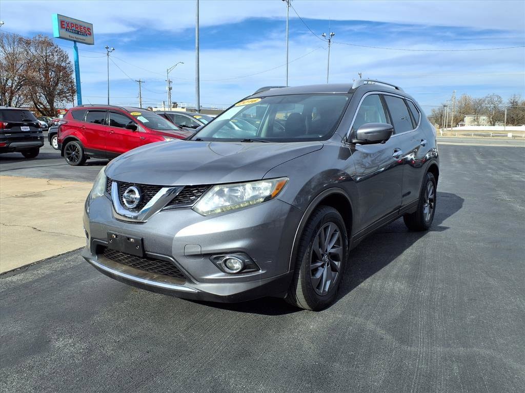 2016 Nissan Rogue SL's photo