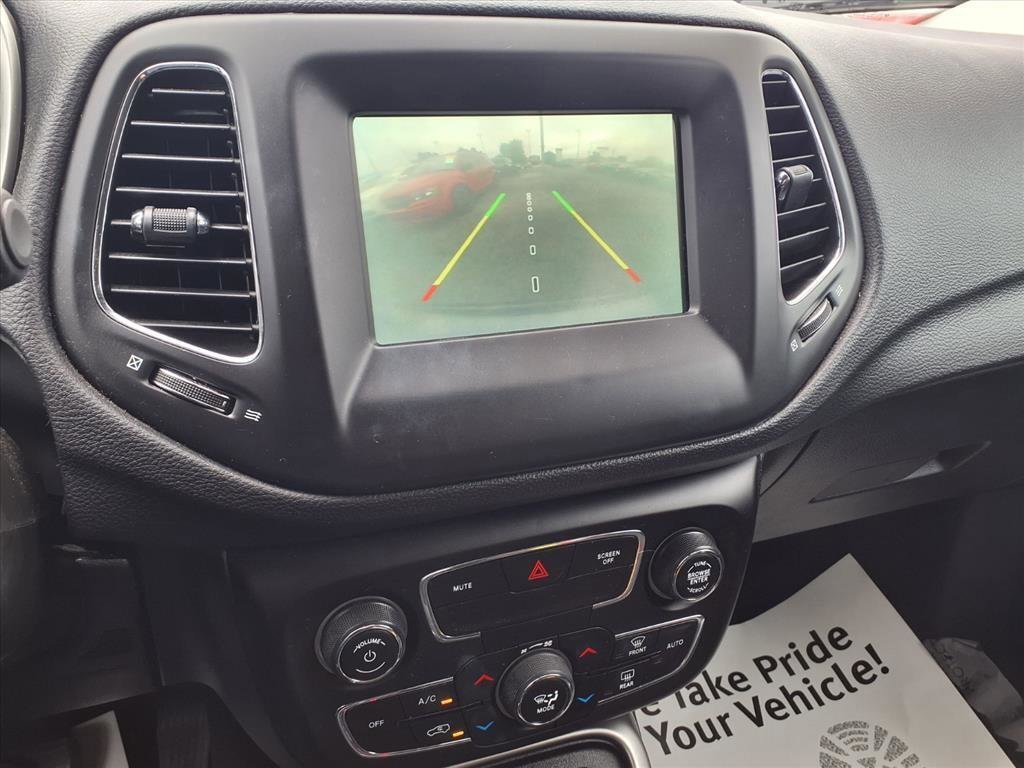 Used 2019 Jeep Compass Latitude FWD SUV