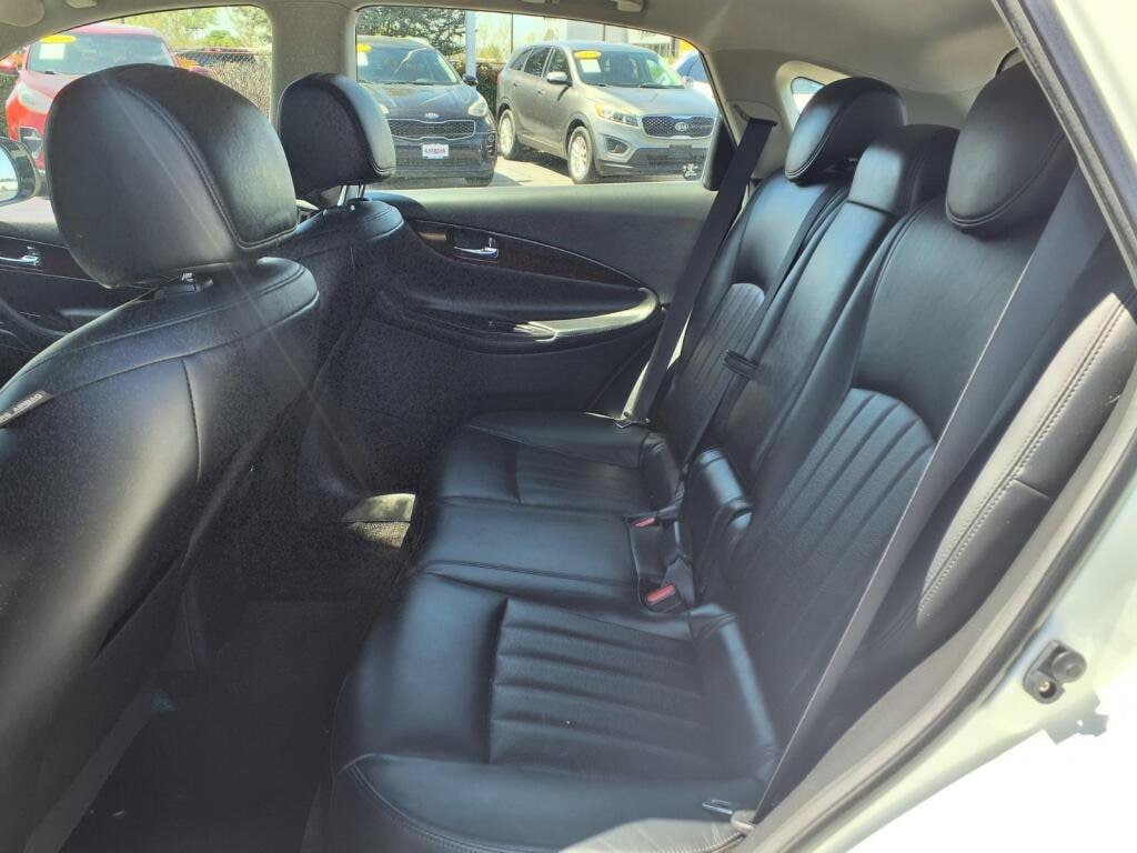 2017 INFINITI QX50 Base - Photo 7