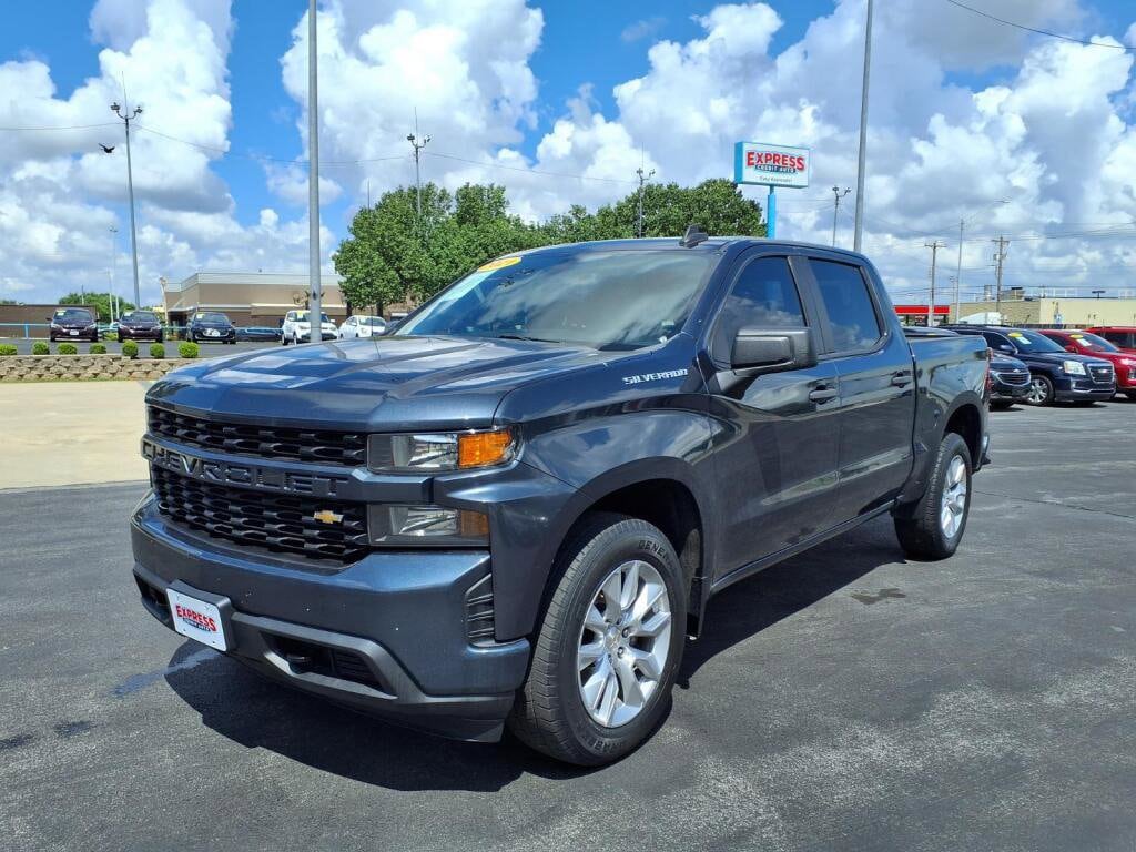 2021 Chevrolet Silverado 1500 Custom Crew Cab Short Box's photo