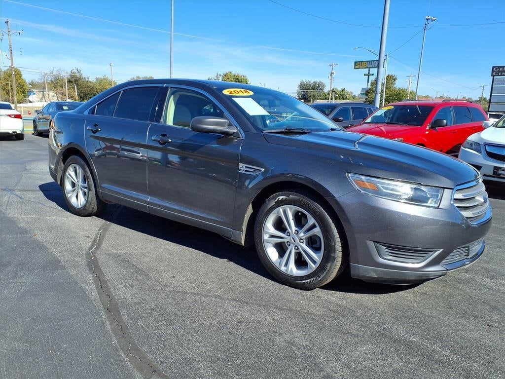 Used 2018 Ford Taurus SE Sedan