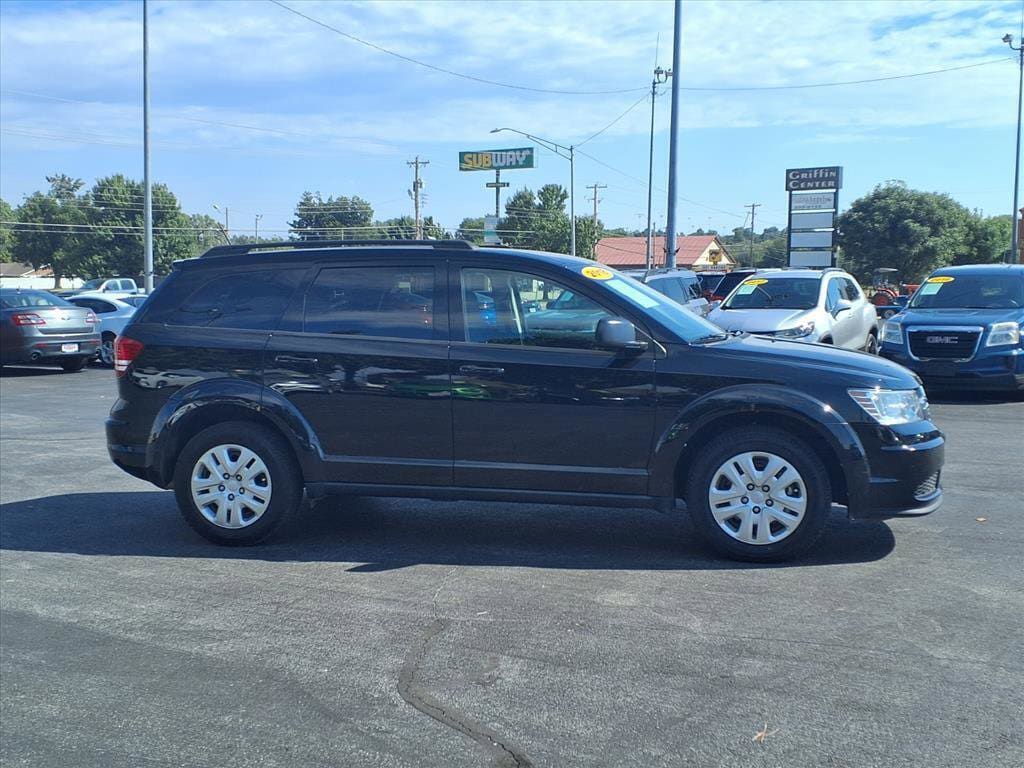 Used 2018 Dodge Journey SE SUV
