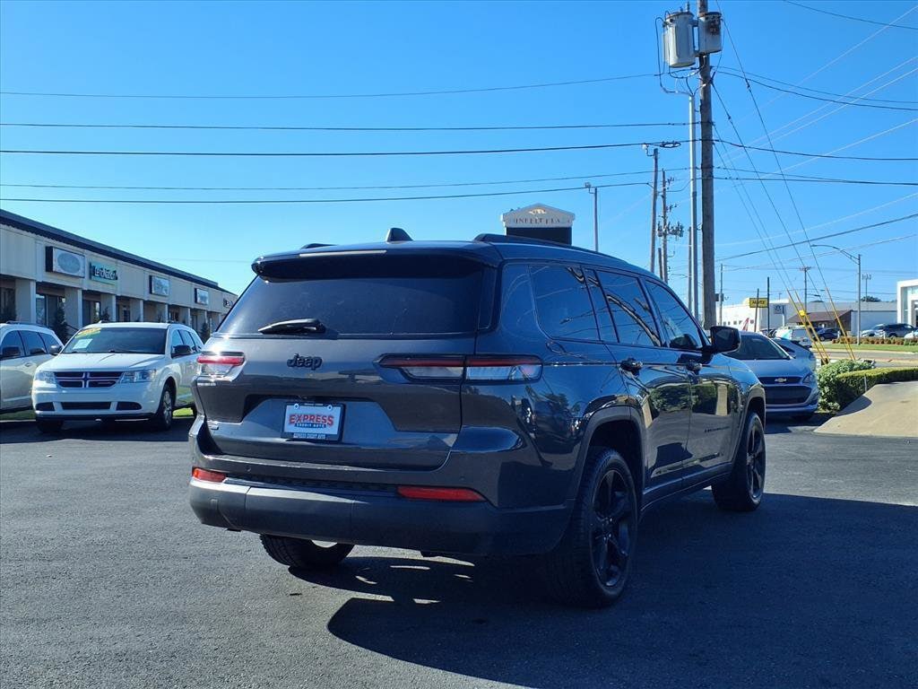 Used 2022 Jeep New Grand Cherokee Laredo SUV