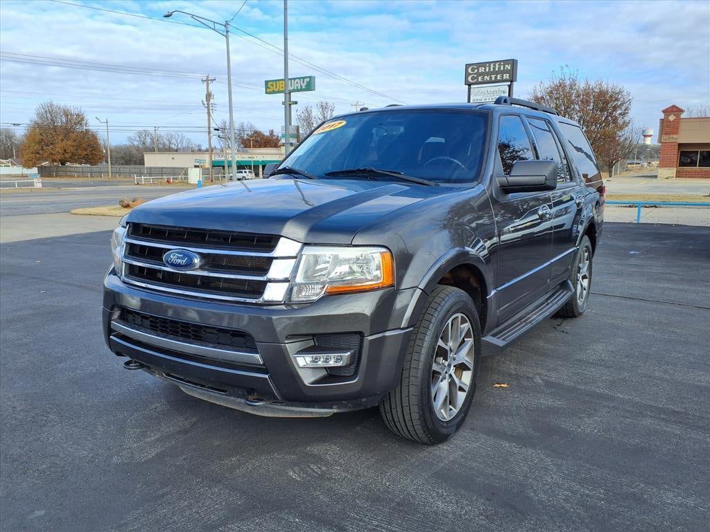 2017 Ford Expedition XLT's photo