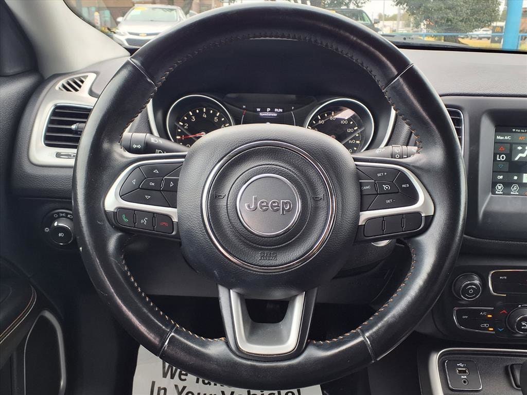 Used 2019 Jeep Compass Latitude FWD SUV