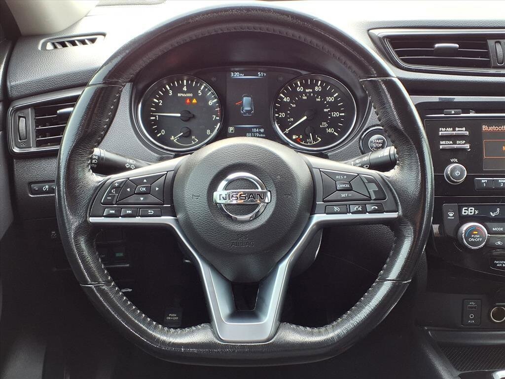 Used 2017 Nissan Rogue SV SUV