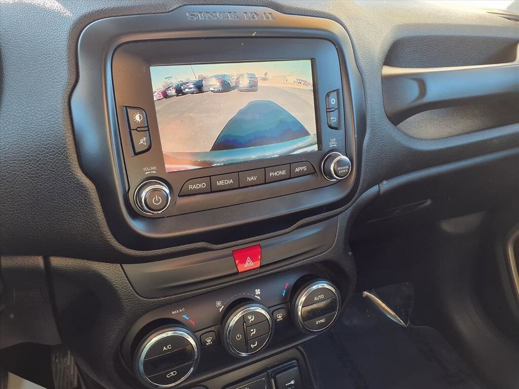 Used 2017 Jeep Renegade Latitude FWD SUV