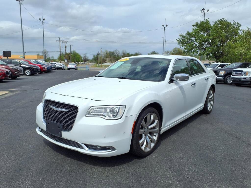 2017 Chrysler 300 C
