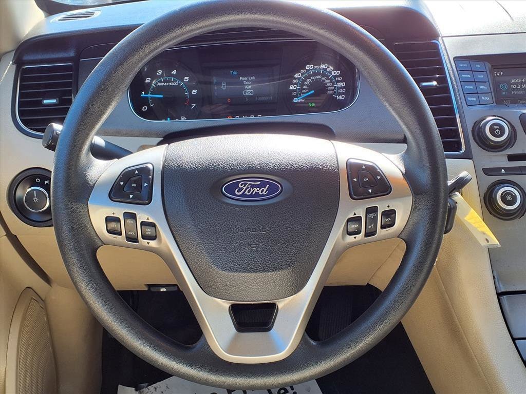 Used 2018 Ford Taurus SE Sedan