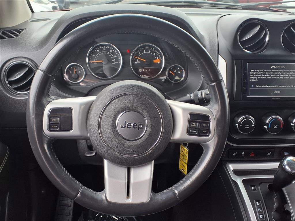 Used 2017 Jeep Compass Latitude 4x4 SUV