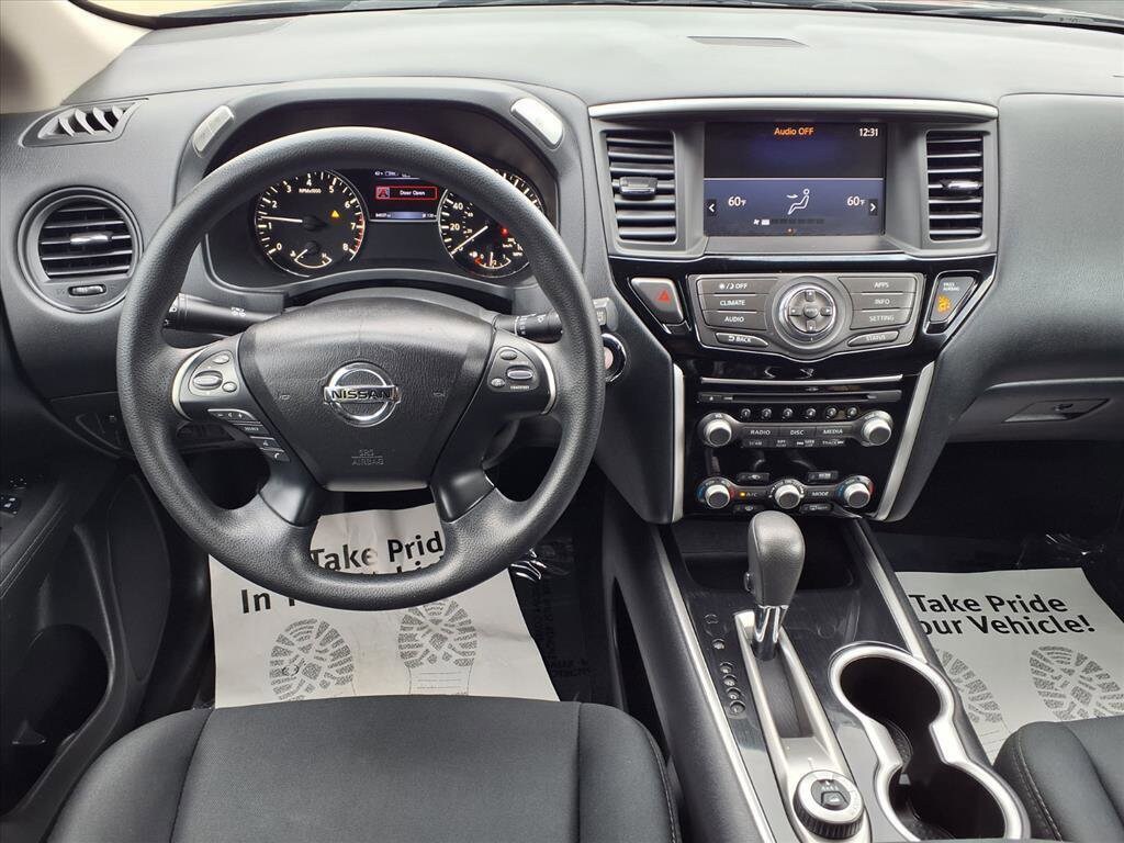 Used 2017 Nissan Pathfinder S SUV