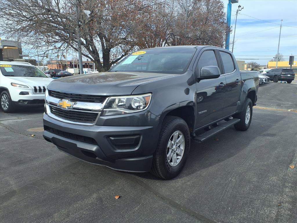2017 Chevrolet Colorado Work Truck's photo