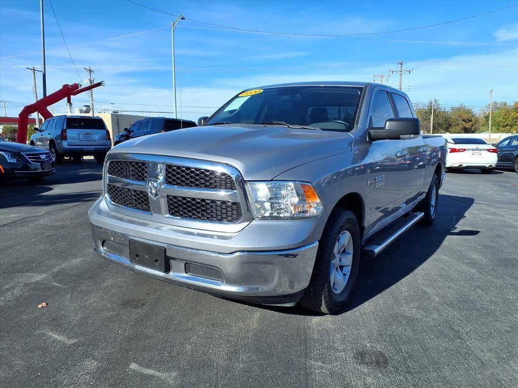2020 RAM Ram 1500 Classic SLT
