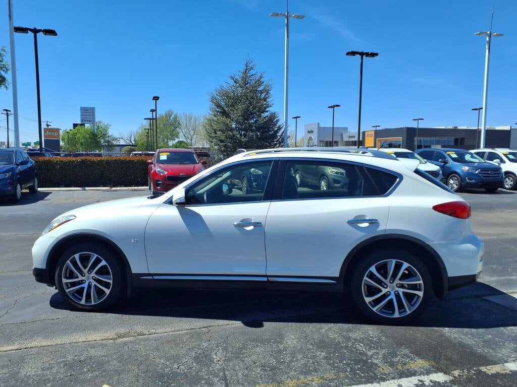 2017 INFINITI QX50 Base - Photo 8