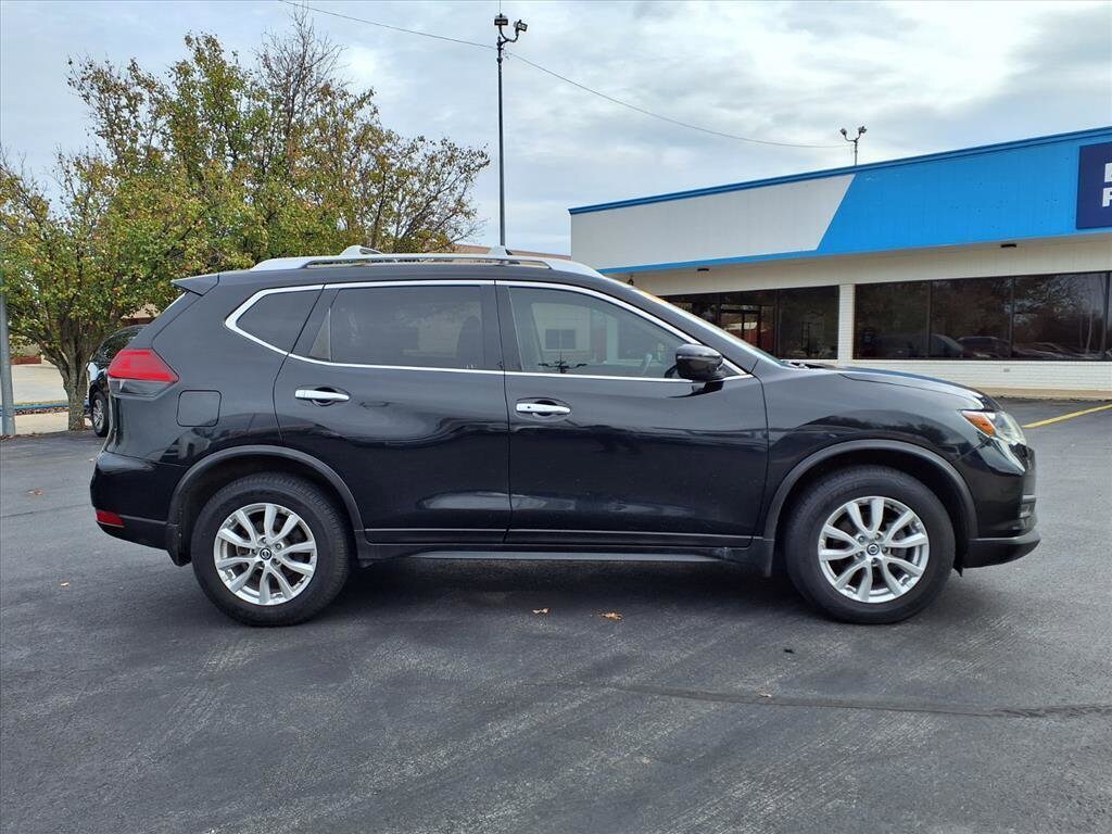 Used 2017 Nissan Rogue SV SUV