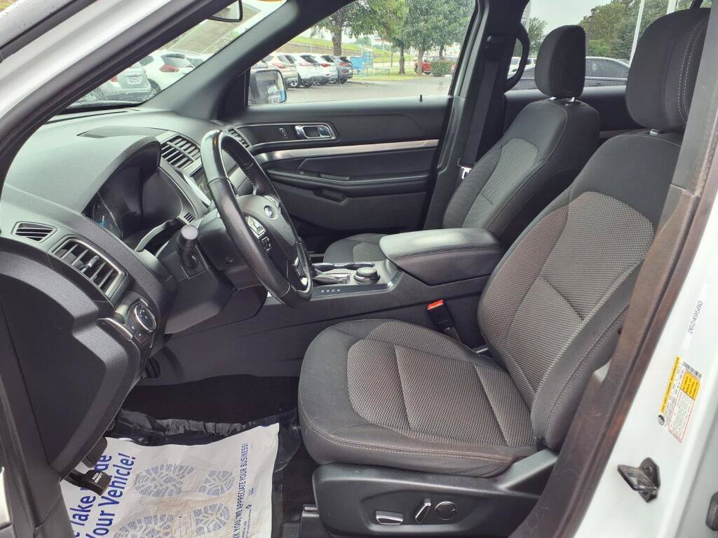 2018 Ford Explorer XLT - Photo 6