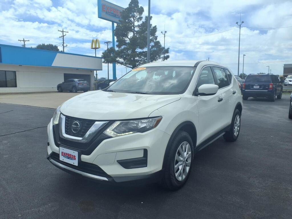 2019 Nissan Rogue S AWD's photo
