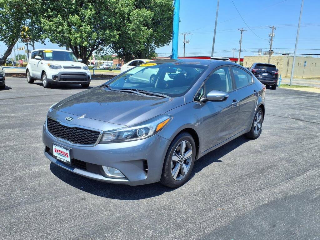 2018 Kia Forte S AT's photo
