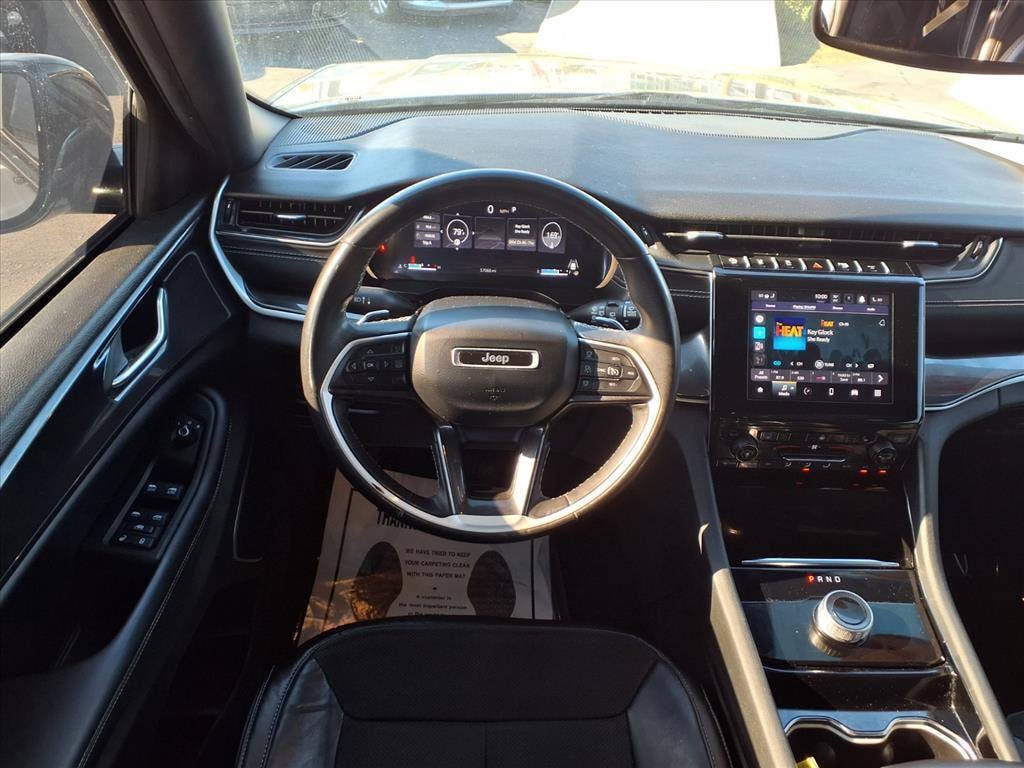 Used 2022 Jeep New Grand Cherokee Laredo SUV