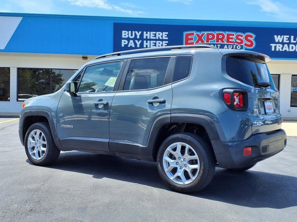 Used 2017 Jeep Renegade Latitude 4x4 SUV