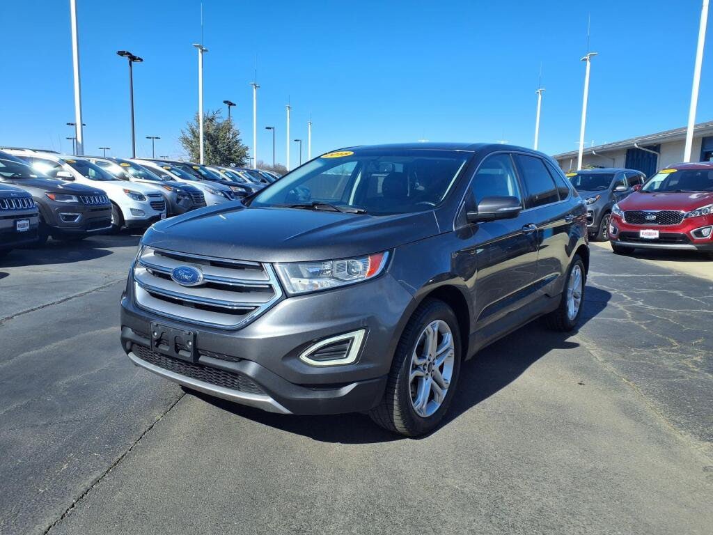 2018 Ford Edge Titanium AWD photo