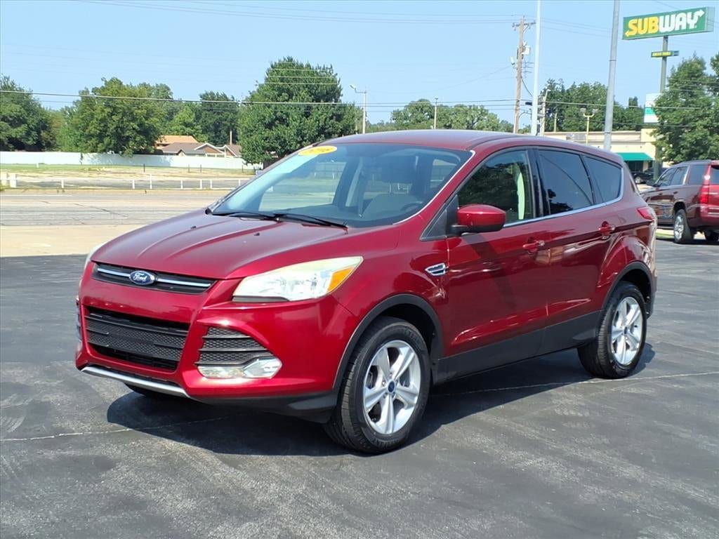 Used 2016 Ford Escape SE SUV
