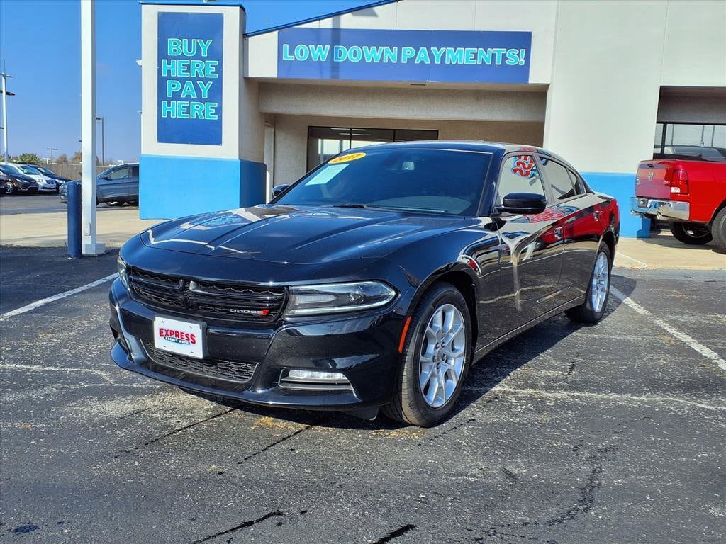 2017 Dodge Charger SXT's photo