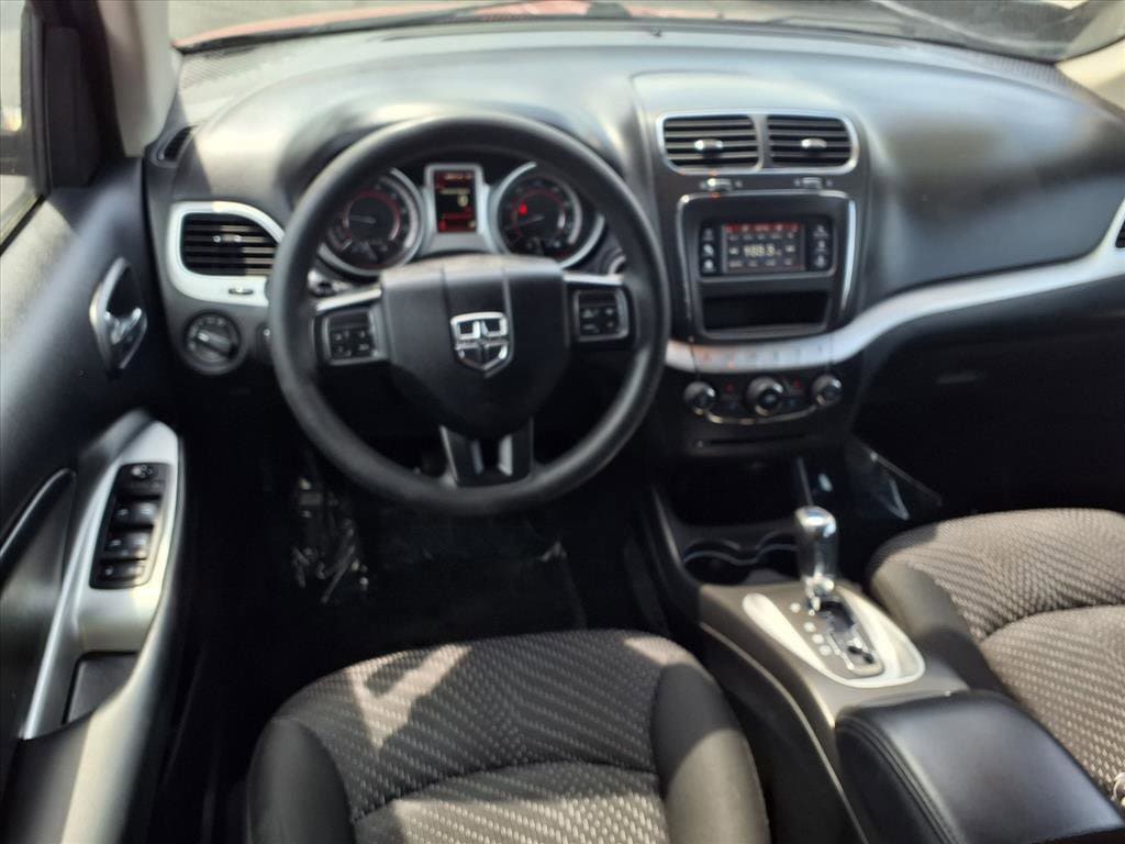 Used 2018 Dodge Journey SE SUV