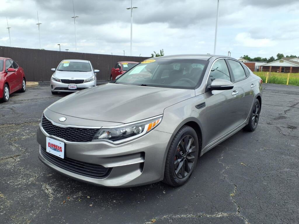 2018 Kia Optima LX AT's photo