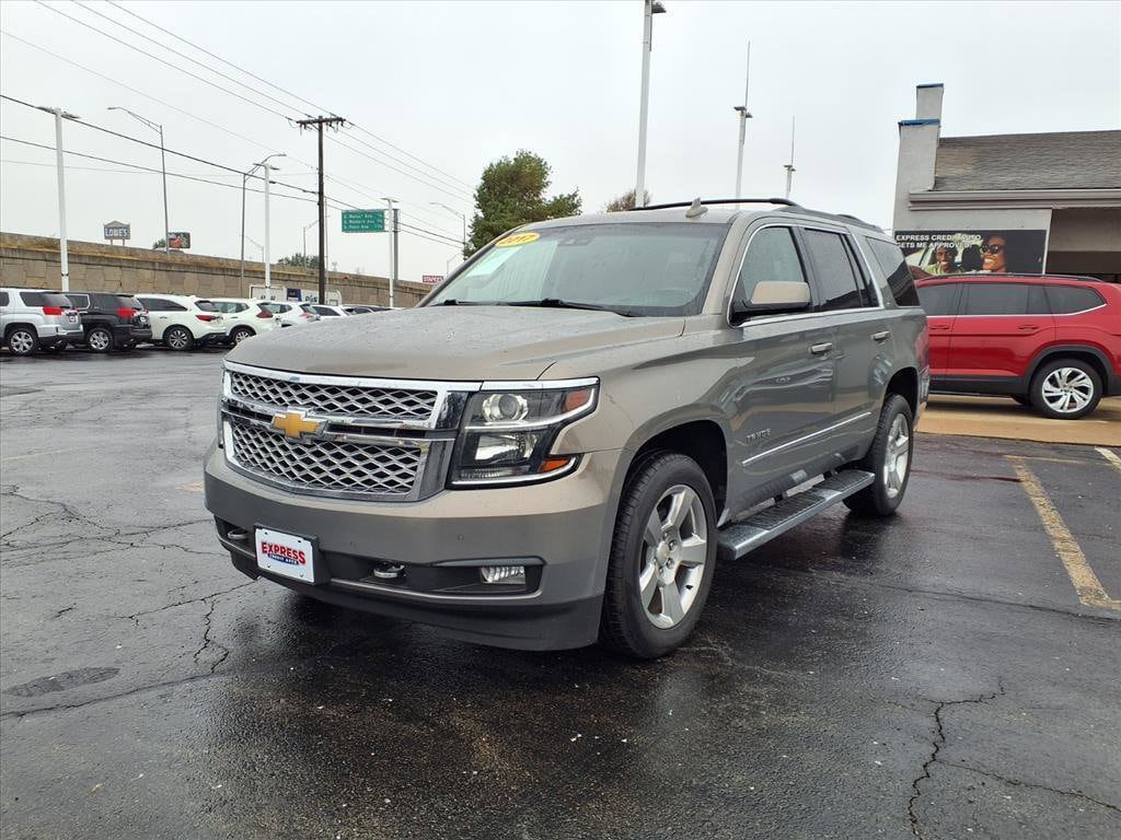 2017 Chevrolet Tahoe LT's photo