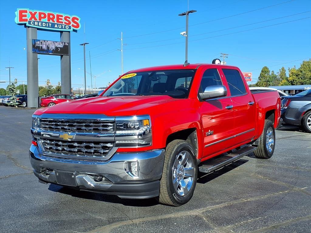 Used 2018 Chevrolet Silverado 1500 LTZ w/1LZ Truck Crew Cab