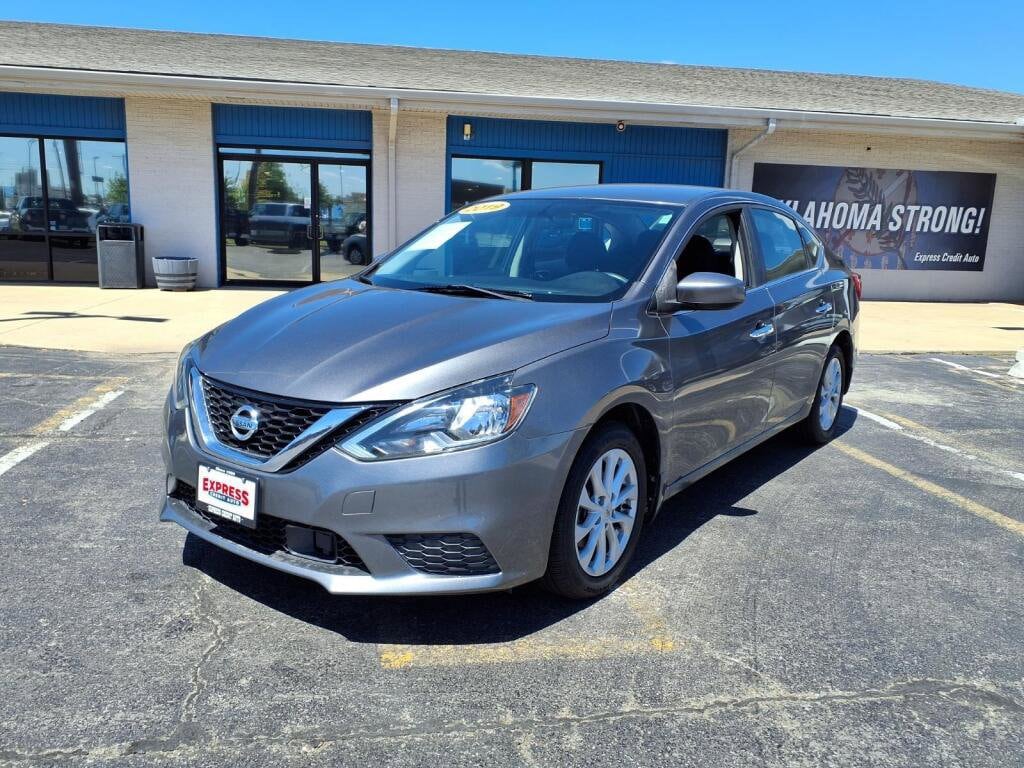 2019 Nissan Sentra SV CVT's photo