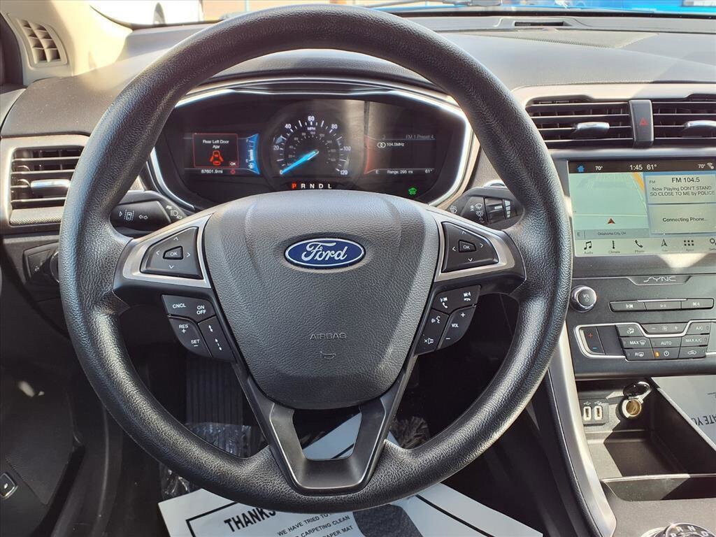 Used 2019 Ford Fusion Hybrid SE Sedan