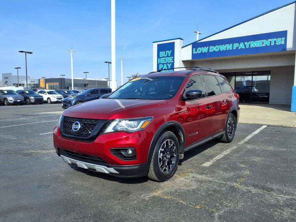 2019 Nissan Pathfinder SL