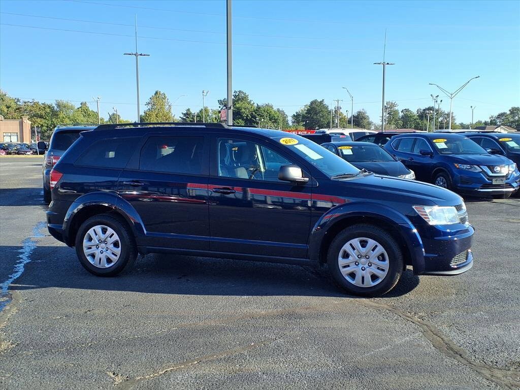 Used 2017 Dodge Journey SE SUV
