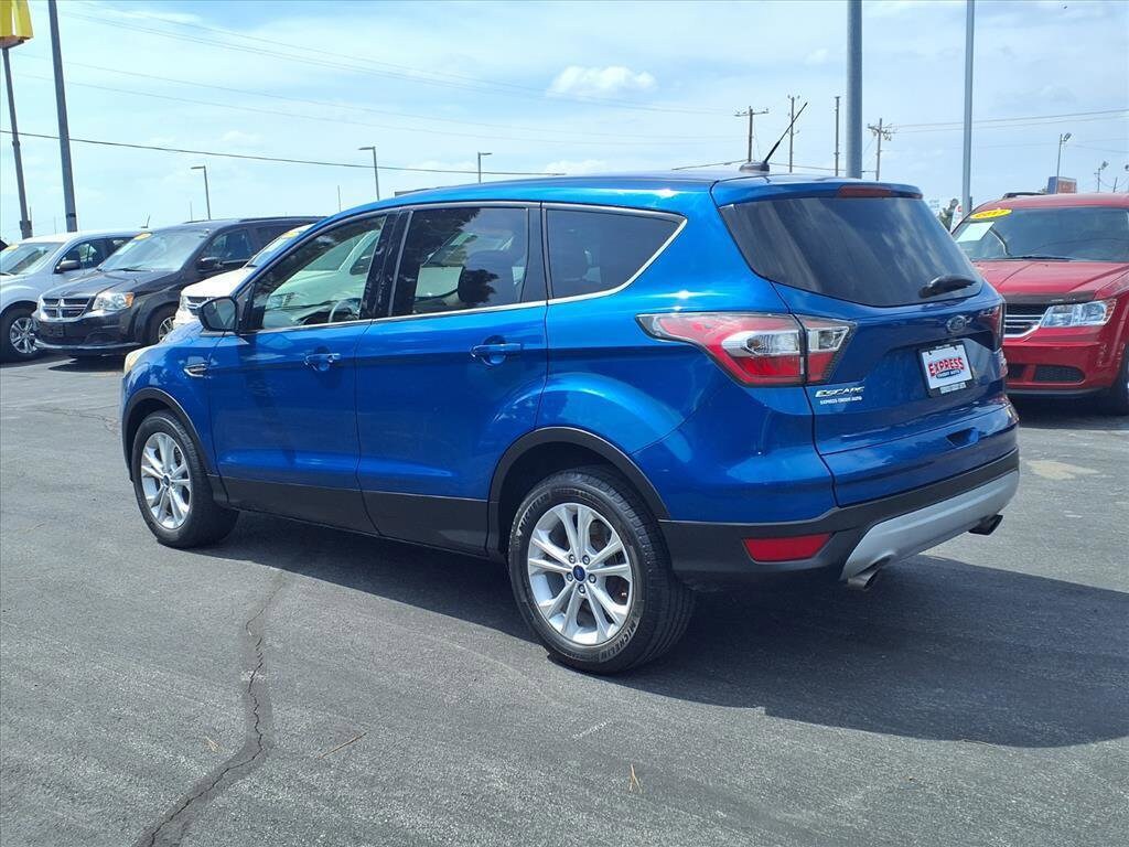 Used 2017 Ford Escape SE SUV