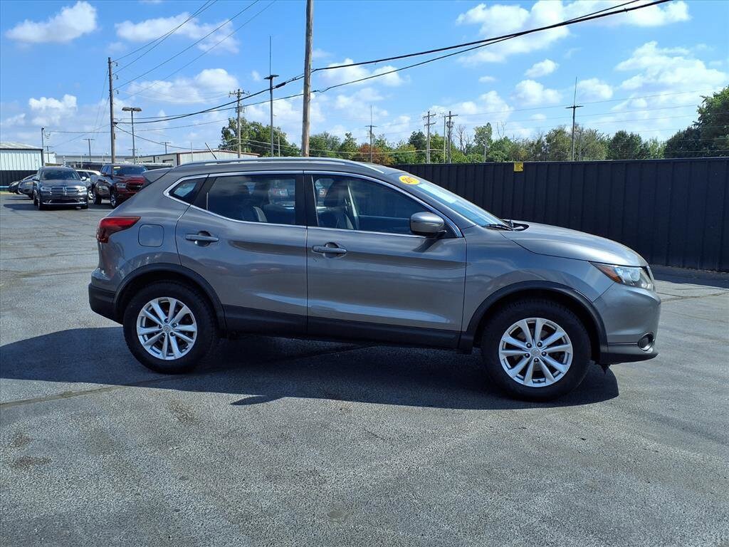 Used 2017 Nissan Rogue Sport SV SUV