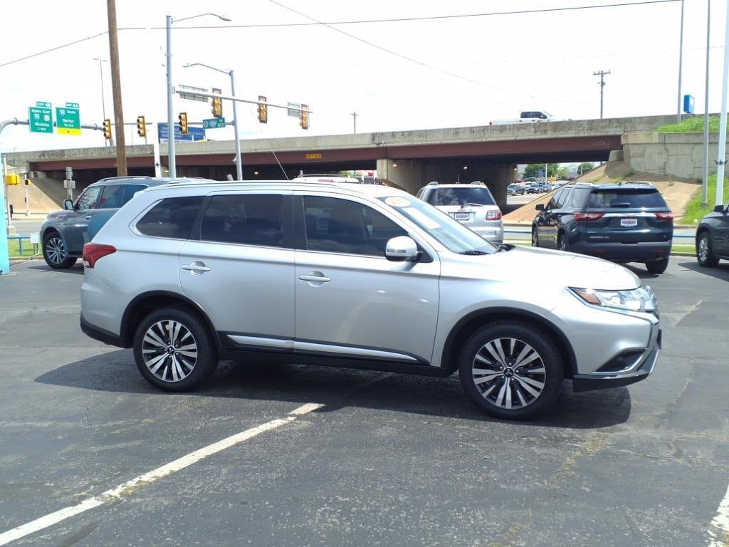 Used 2019 Mitsubishi Outlander  CUV