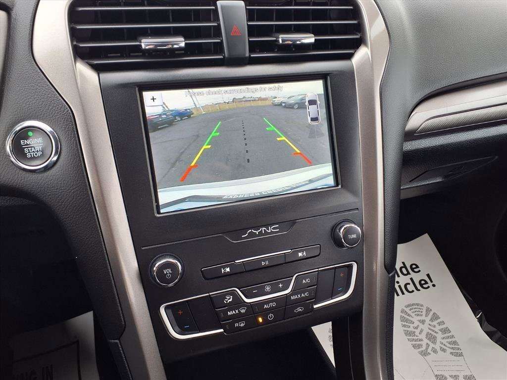 Used 2019 Ford Fusion SE Sedan