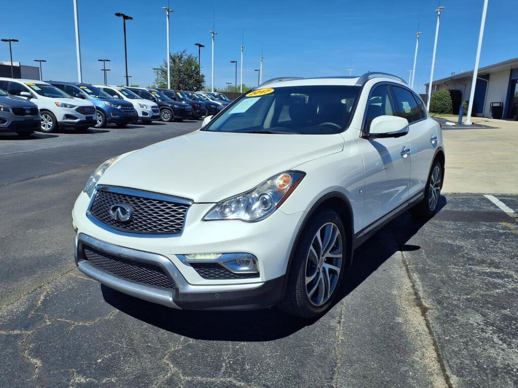 2017 INFINITI QX50 Base