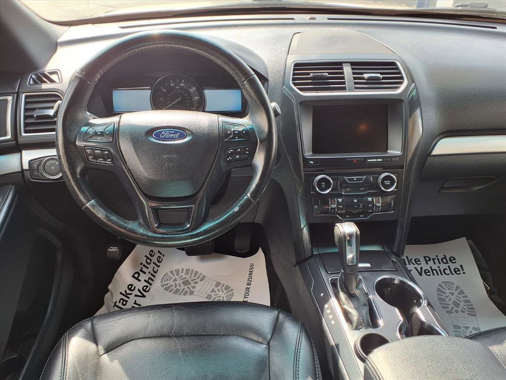 Used 2016 Ford Explorer XLT SUV